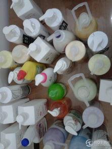 優質正版港貨日用品與國產清潔用品批發零售，竭誠為您服務